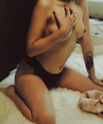 Екатерина, 20 лет, 2 размер груди